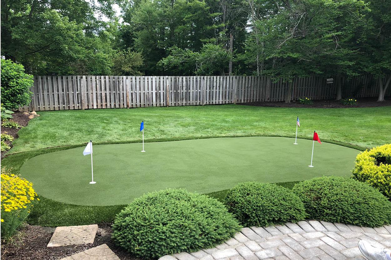 Landscaped putting green in Essex