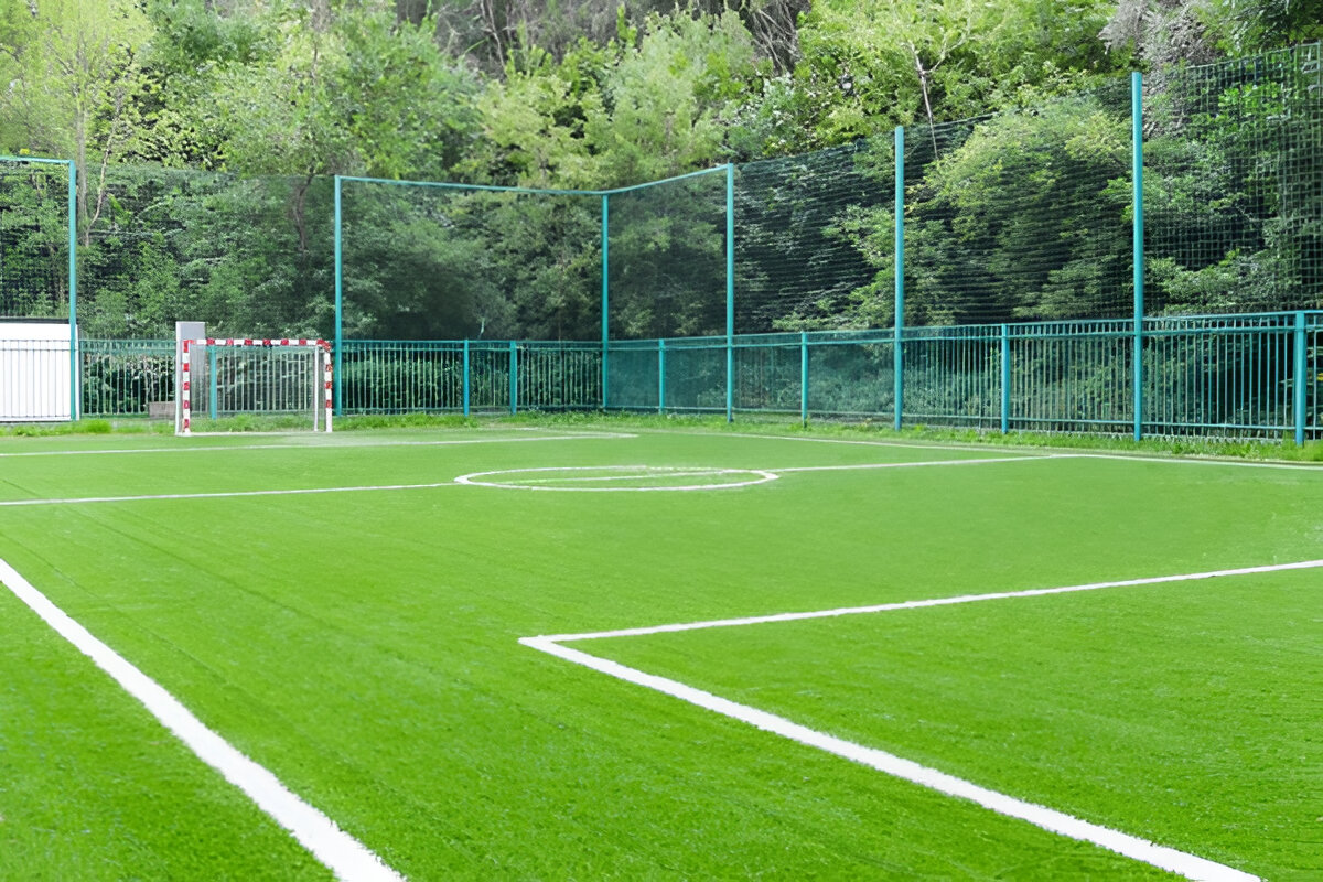 5-a-side football pitch in Luton